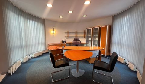 Mieten Industrieräumlichkeiten, Industrieräumlichkeiten, Banská Bystri