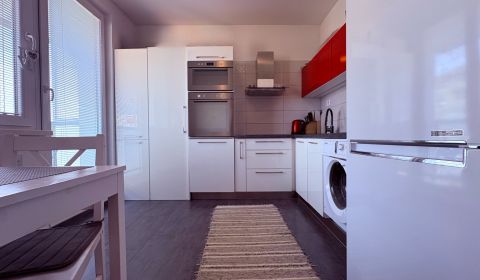 Kaufen 4-Zimmer-Wohnung, 4-Zimmer-Wohnung, Levice, Slowakei