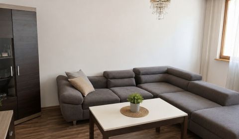 Kaufen 4-Zimmer-Wohnung, 4-Zimmer-Wohnung, Levice, Slowakei