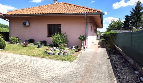 Kaufen Einfamilienhaus, Einfamilienhaus, Lakšárska Nová Ves, Senica, S
