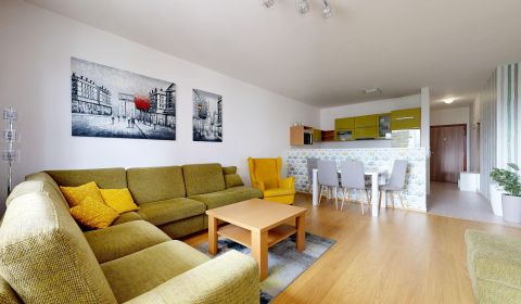 Kaufen 3-Zimmer-Wohnung, 3-Zimmer-Wohnung, Kaštieľska, Bratislava - Ru