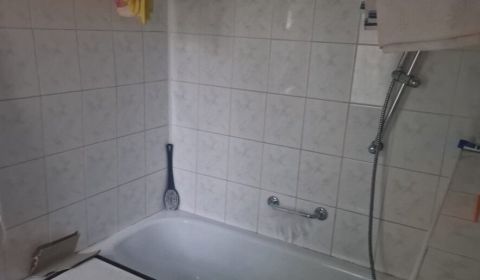 Kaufen 3-Zimmer-Wohnung, 3-Zimmer-Wohnung, Súmračná, Bratislava - Ruži
