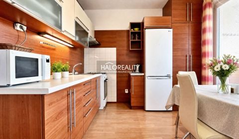 Kaufen 3-Zimmer-Wohnung, Levice, Slowakei