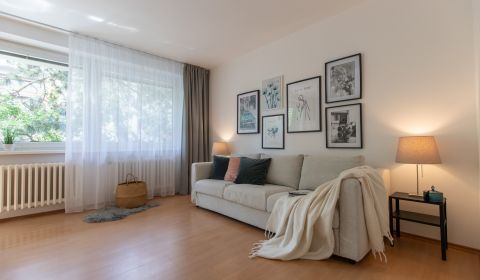 Kaufen 3-Zimmer-Wohnung, 3-Zimmer-Wohnung, Vlčkova, Bratislava - Staré