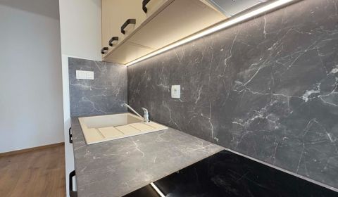 Mieten 3-Zimmer-Wohnung, 3-Zimmer-Wohnung, Komárno, Slowakei
