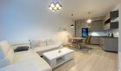 Mieten 2-Zimmer-Wohnung, 2-Zimmer-Wohnung, Strojárenská, Košice - Star