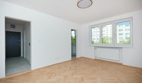 Kaufen 3-Zimmer-Wohnung, 3-Zimmer-Wohnung, Pokroku, Košice - Západ, Sl