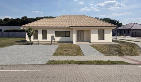 Kaufen Einfamilienhaus, Einfamilienhaus, Agátová, Trnava, Slowakei