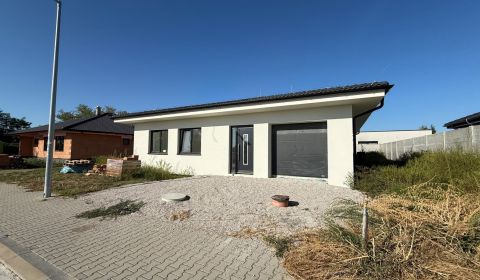 Kaufen Einfamilienhaus, Einfamilienhaus, Senec, Slowakei