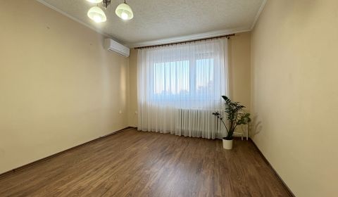 Kaufen 3-Zimmer-Wohnung, 3-Zimmer-Wohnung, Levice, Slowakei