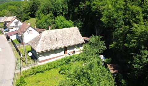 Kaufen Einfamilienhaus, Einfamilienhaus, Žarnovica, Slowakei