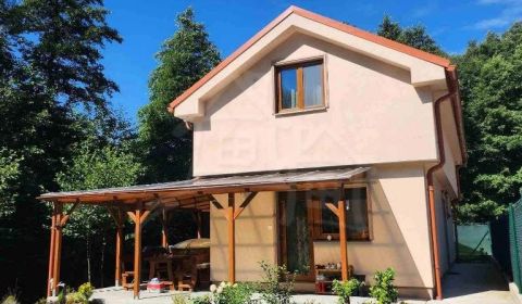 Kaufen Einfamilienhaus, Einfamilienhaus, Žiar nad Hronom, Slowakei