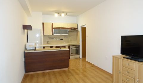 Kaufen 2-Zimmer-Wohnung, 2-Zimmer-Wohnung, Vlčie Hrdlo, Bratislava - R