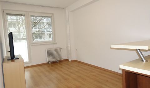 Kaufen 2-Zimmer-Wohnung, 2-Zimmer-Wohnung, Vlčie Hrdlo, Bratislava - R