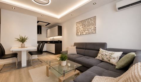 Mieten 2-Zimmer-Wohnung, 2-Zimmer-Wohnung, Strážovská, Košice - Západ,