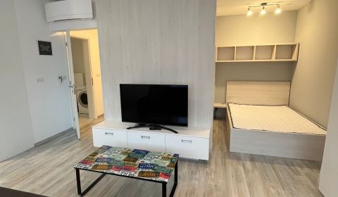 Mieten 1-Zimmer-Wohnung, 1-Zimmer-Wohnung, Bernolákova, Bratislava - S