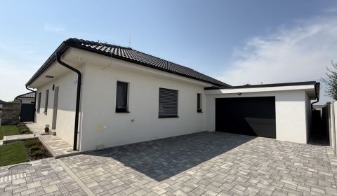 Kaufen Einfamilienhaus, Einfamilienhaus, Zlaté Moravce, Slowakei