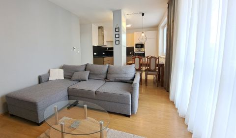 Mieten 3-Zimmer-Wohnung, 3-Zimmer-Wohnung, Levočská, Poprad, Slowakei