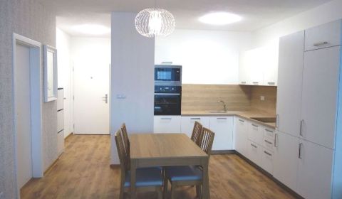 Mieten 2-Zimmer-Wohnung, 2-Zimmer-Wohnung, Kláry Jarunkovej, Banská By
