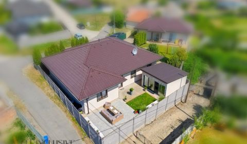 Kaufen Einfamilienhaus, Einfamilienhaus, Kralova  nad  Váhom, Galanta,