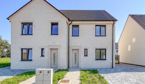 Kaufen Einfamilienhaus, Einfamilienhaus, Irisová, Bratislava - Vrakuňa