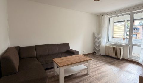 Mieten 3-Zimmer-Wohnung, 3-Zimmer-Wohnung, Mládežnícka, Banská Bystric