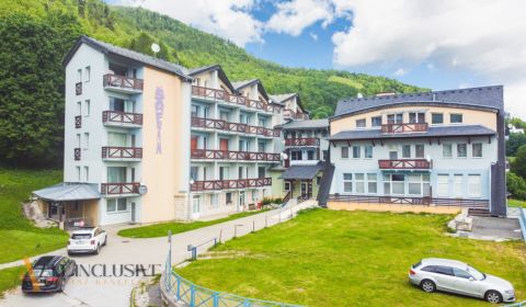 Kaufen 2-Zimmer-Wohnung, 2-Zimmer-Wohnung, Šafrán, Banská Bystrica, Sl