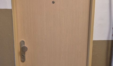 Mieten 2-Zimmer-Wohnung, 2-Zimmer-Wohnung, Nové Zámky, Slowakei