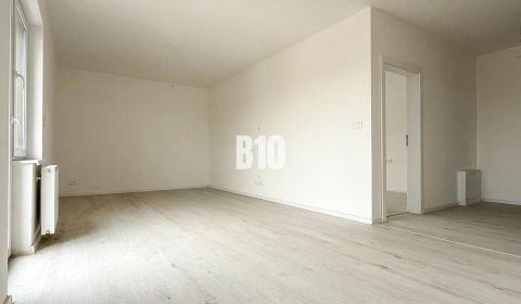 Kaufen 2-Zimmer-Wohnung, 2-Zimmer-Wohnung, Bánovce nad Bebravou, Slowa