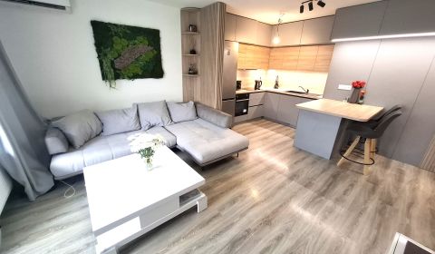 Mieten 3-Zimmer-Wohnung, 3-Zimmer-Wohnung, Ivanská cesta, Bratislava -
