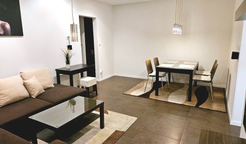 Mieten 2-Zimmer-Wohnung, 2-Zimmer-Wohnung, Mesačná, Bratislava - Ružin