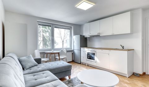 Mieten 2-Zimmer-Wohnung, 2-Zimmer-Wohnung, Špačinská cesta, Trnava, Sl