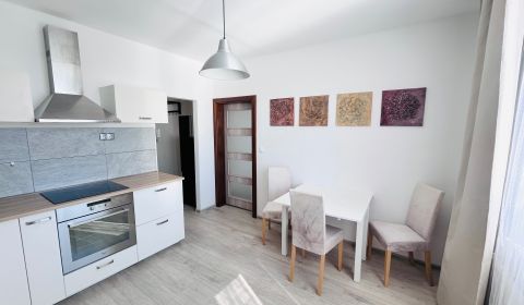 Mieten 1-Zimmer-Wohnung, 1-Zimmer-Wohnung, S. H. Vajanského, Nové Zámk