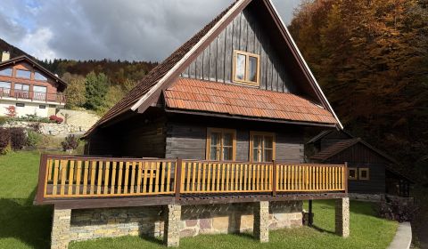 Einzigartige Holzhütte in Terchová – Naturparadies wartet