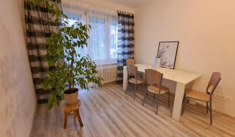 Mieten 2-Zimmer-Wohnung, 2-Zimmer-Wohnung, Dobrianskeho, Humenné, Slow