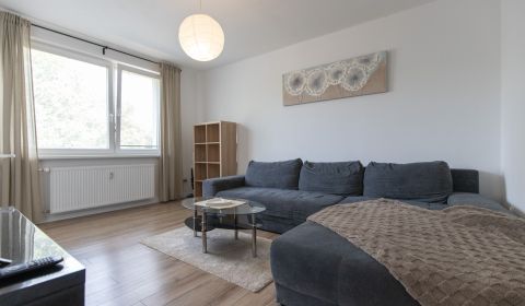 Mieten 2-Zimmer-Wohnung, 2-Zimmer-Wohnung, Nezábudková, Bratislava - R
