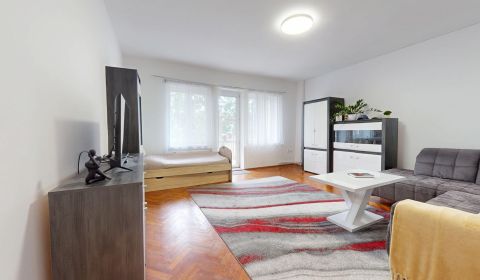 Kaufen 3-Zimmer-Wohnung, 3-Zimmer-Wohnung, Zelený kríčok, Trnava, Slow