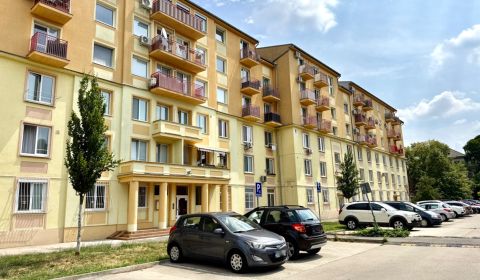 Kaufen 2-Zimmer-Wohnung, 2-Zimmer-Wohnung, Doležalova, Bratislava - Ru