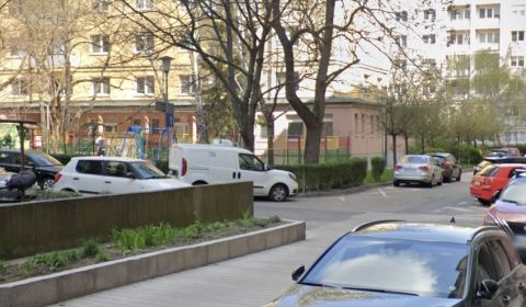 Kaufen 4-Zimmer-Wohnung, 4-Zimmer-Wohnung, Krížna, Bratislava - Staré 