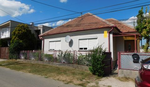 Kaufen Einfamilienhaus, Einfamilienhaus, Komárno, Slowakei