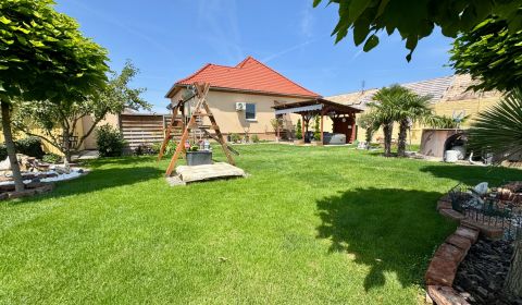 Kaufen Einfamilienhaus, Einfamilienhaus, Nitra, Slowakei