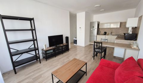 Mieten 2-Zimmer-Wohnung, 2-Zimmer-Wohnung, Galvaniho, Bratislava - Ruž
