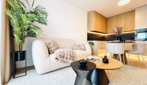 Kaufen 2-Zimmer-Wohnung, 2-Zimmer-Wohnung, Bernolákovská, Senec, Slowa