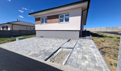 Kaufen Einfamilienhaus, Einfamilienhaus, Kvetná, Prešov, Slowakei