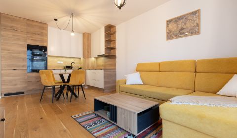 Mieten 2-Zimmer-Wohnung, 2-Zimmer-Wohnung, Košická, Bratislava - Ružin