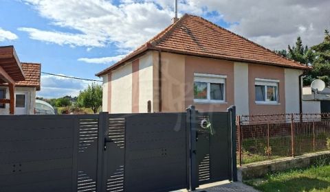 Kaufen Einfamilienhaus, Einfamilienhaus, Topoľčany, Slowakei