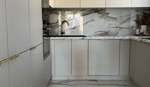 Mieten 2-Zimmer-Wohnung, 2-Zimmer-Wohnung, Ambra Pietra, Martin, Slowa