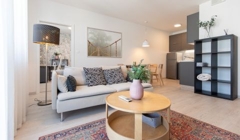 Mieten 3-Zimmer-Wohnung, 3-Zimmer-Wohnung, Hraničná, Bratislava - Ruži