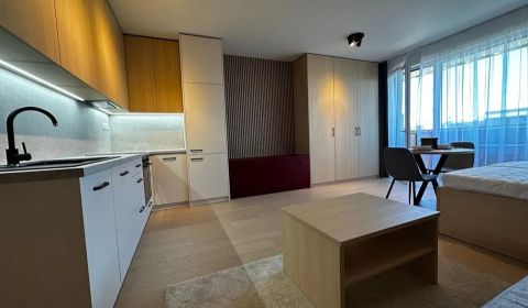 Mieten 1-Zimmer-Wohnung, 1-Zimmer-Wohnung, Ulica gen. Goliána, Trnava,