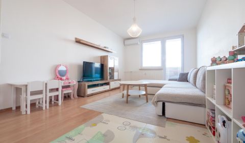 Kaufen 2-Zimmer-Wohnung, 2-Zimmer-Wohnung, Nitra, Slowakei